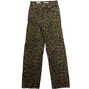 Women’s Levi’s Cheetah Print Corduroy Straight Leg Pants | Size: 26
